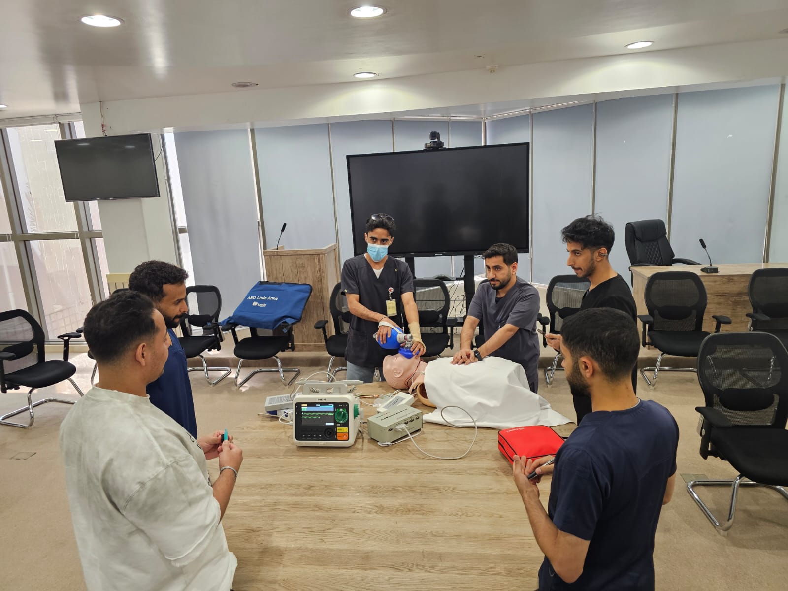 برنامج دعم الحياة المتقدم ACLS